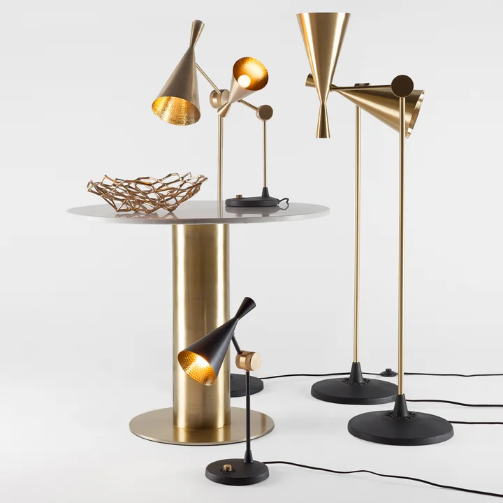 Beat Lampadaire de Tom Dixon