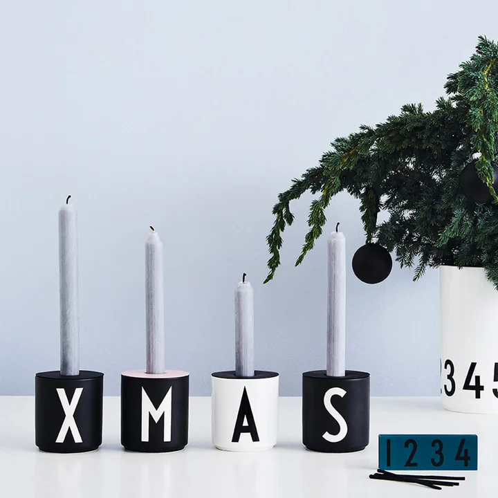 Accessoires pour les tasses en porcelaine AJ de Design Letters