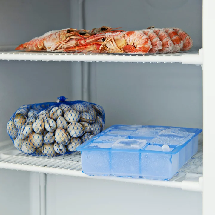 Machine à glaçons de HAY en bleu clair