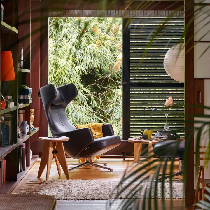 Coin lecture douillet avec vue