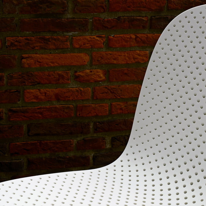Chaise 13Eighty par Studio Scholten & Baijings pour HAY en blanc