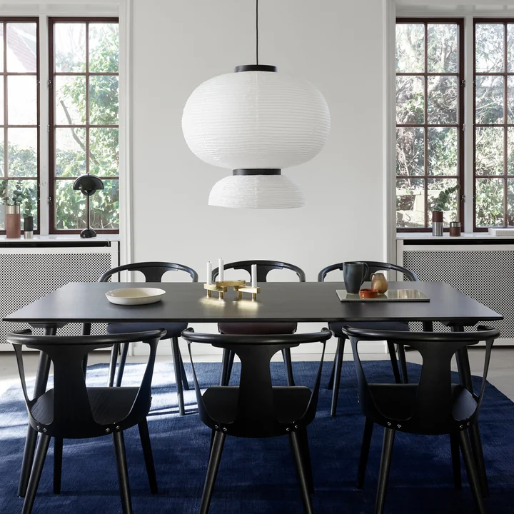 In Between Président SK2 de & Tradition