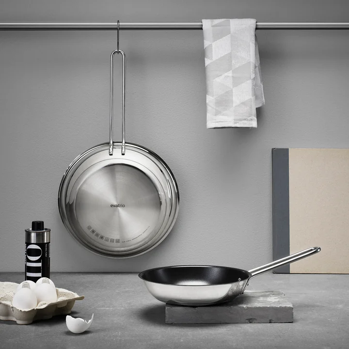 Poêle à frire en acier inoxydable d'Eva Trio