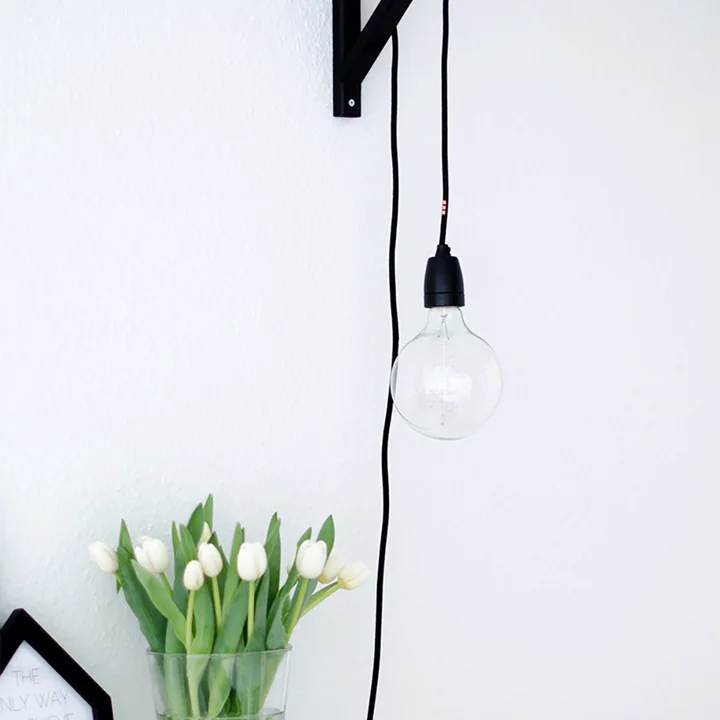 NUD Collection - Classic Black , Raven (TT-09) par Jaqueline Pauly du blog Heart of Holly