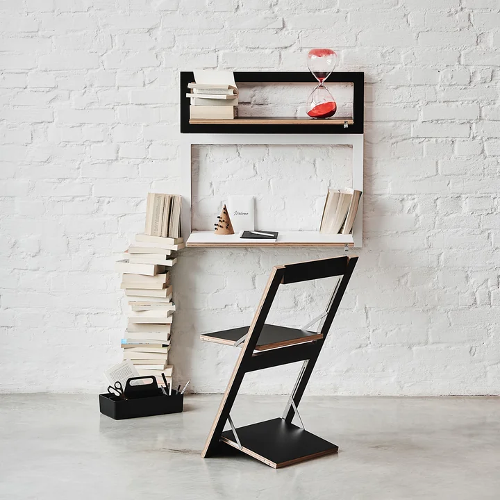 Fläpps Secrétaire avec Fläpps chaise pliante de Ambivalenz