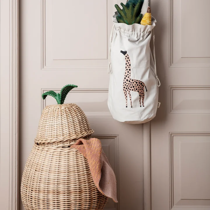 Panier de rangement en forme de poire de Ferm Living