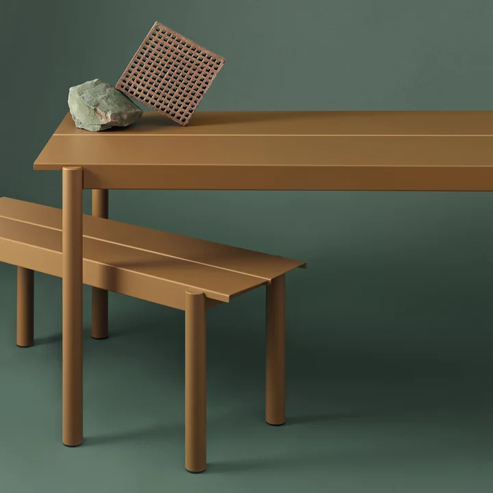 Linear Steel Banc et table en orange brûlé de Muuto