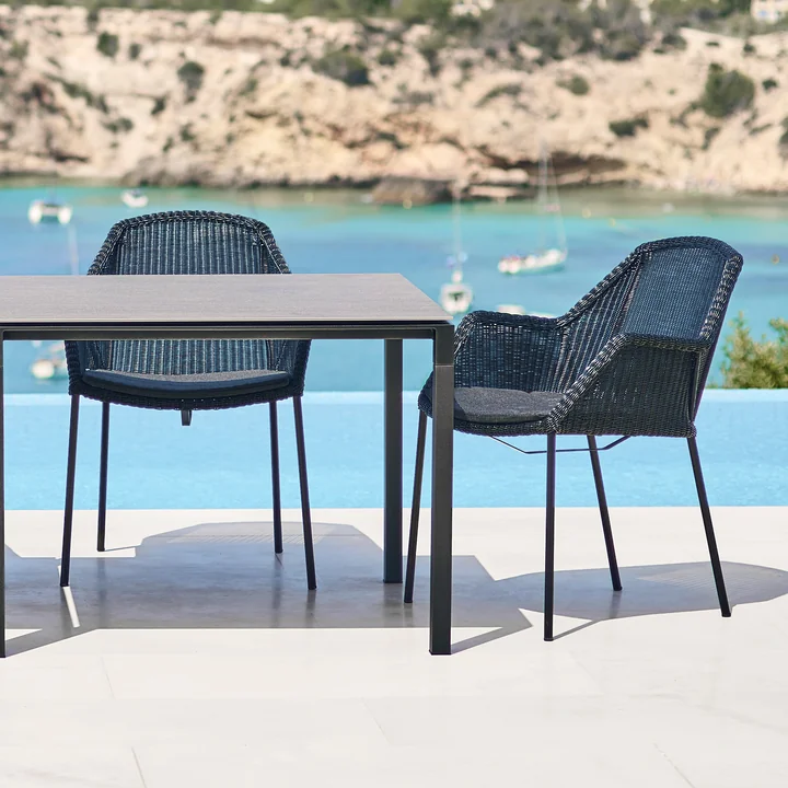 Breeze Fauteuil empilable (5464) de Cane-line en noir