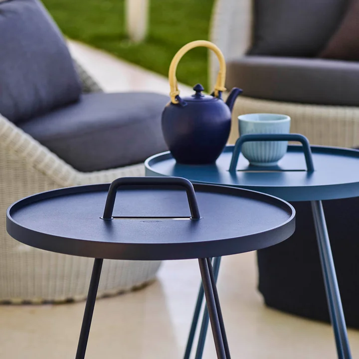 On-the-move Table d'appoint de Cane-line in midnight