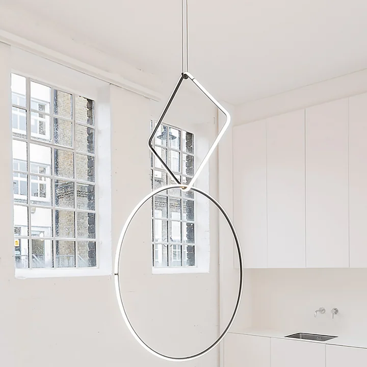 Arrangements lumière pendante de Flos à plusieurs en combinaison