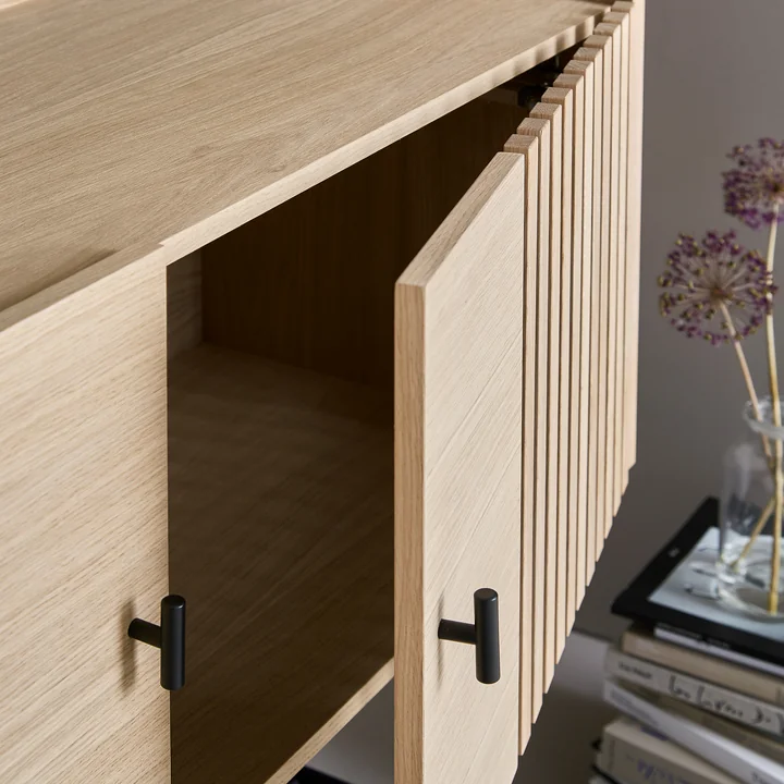 Array Sideboard de Woud en détail