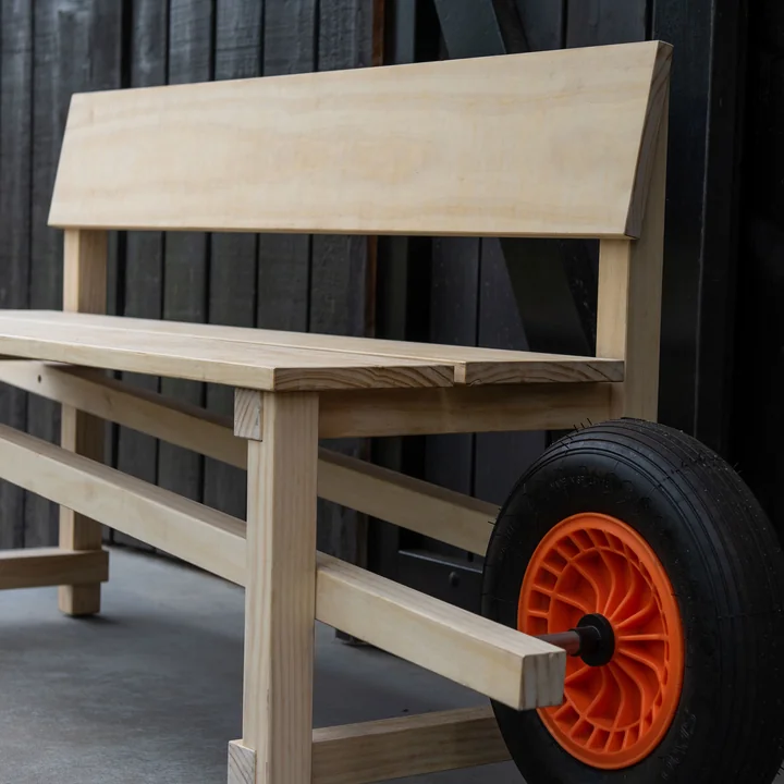 Wheelbench de Weltevree devant la maison