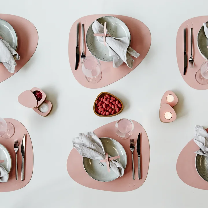 Sets de table Curve L de Lind DNA dans Nupo rose