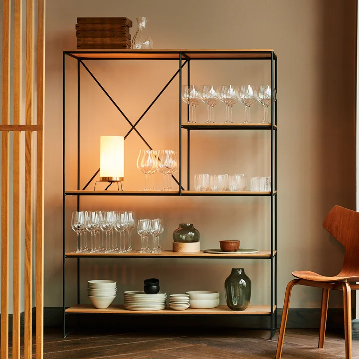 Planner Étagère et lampe de table PM02 de Fritz Hansen