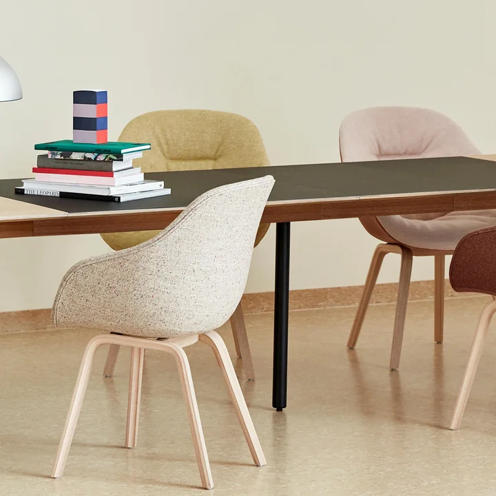 Pied de support pour la table à manger Copenhague CPH30, noir by HAY