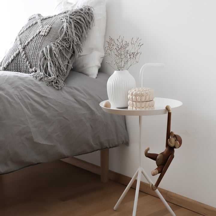 Aménager la chambre à coucher avec une table de nuit & Co.