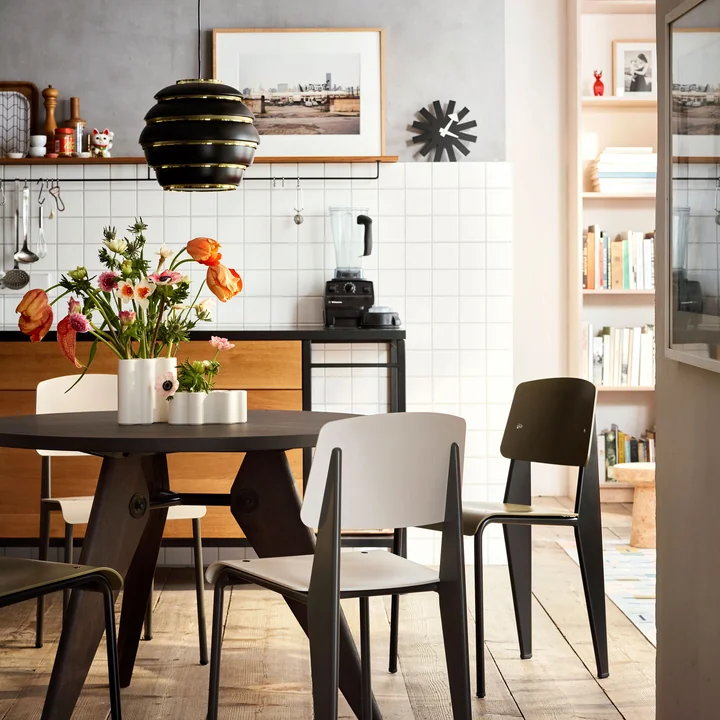 Horloge Asterisk Clock de Vitra en noir