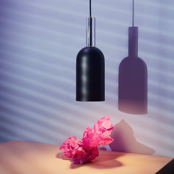 Suspension Luceo de AYTM au-dessus de la table