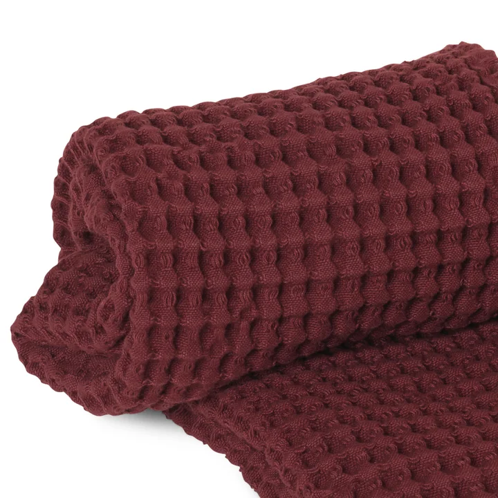 Organic Drap de bain 140 x 70 cm de Ferm Living en vieux rose