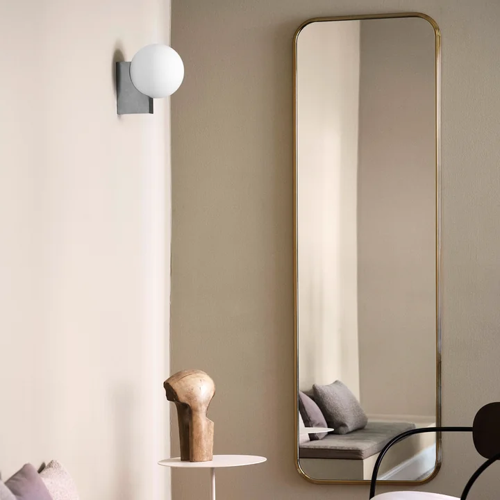 Miroir mural Sillon SH7 de & tradition