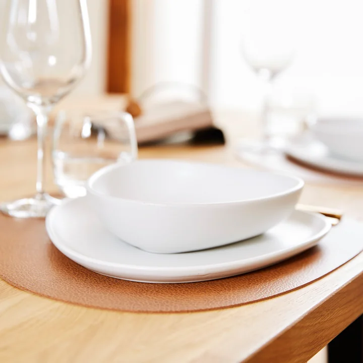 Curve Stoneware Plaque de Lind DNA en blanc cassé