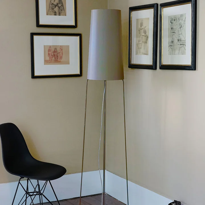 Slimsophie Lampadaire avec variateur LED de frauMaier en gris (RAL 7047)