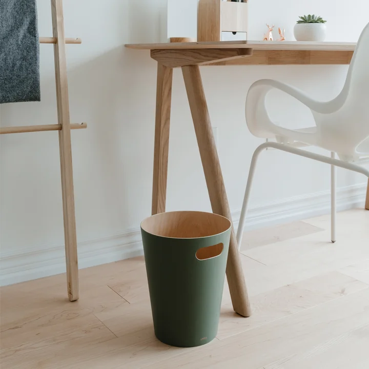 Corbeille à papier en bois d'Umbra en épicéa