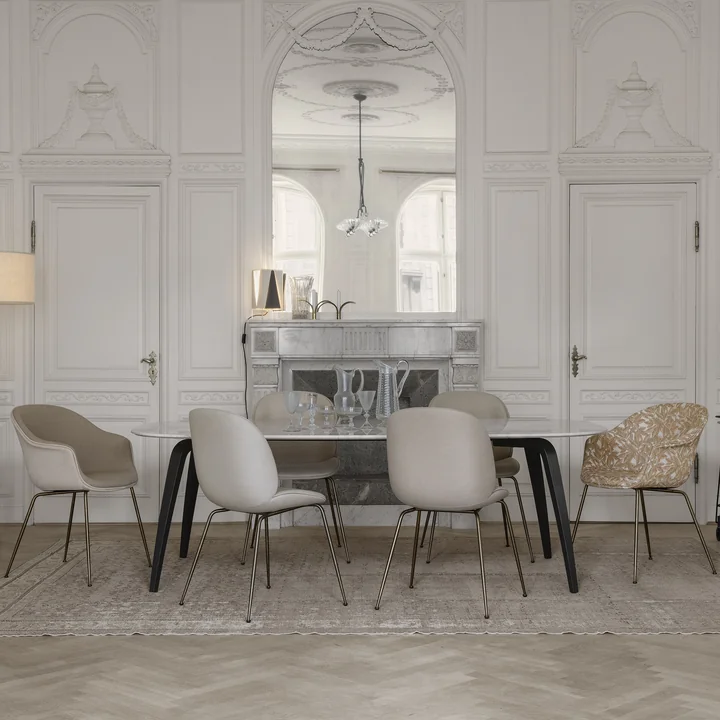 Bat Dining - Chaise de Gubi