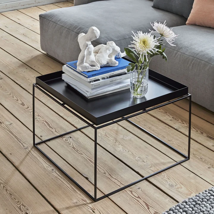 Colour Vase en verre et plateau de table par HAY