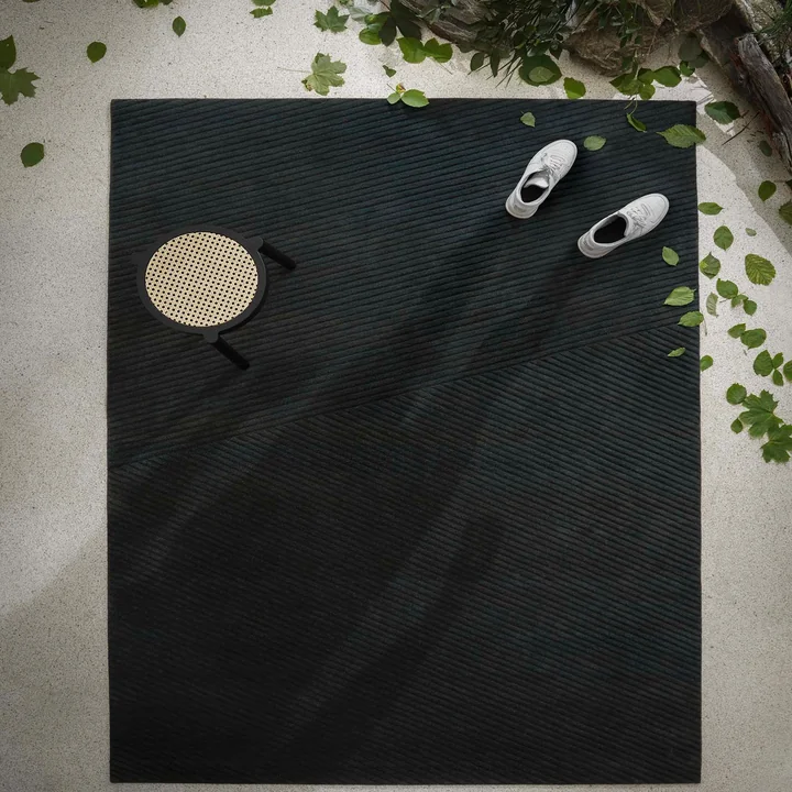 Row tapis, large / vert foncé de Northern