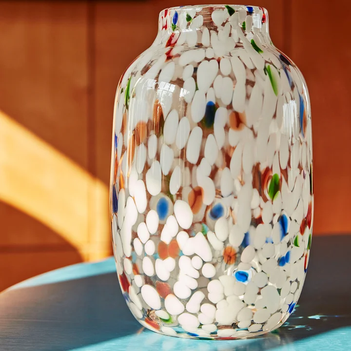 Splash Vase L, Ø 18,7 x H 27 cm, White Dot de HAY