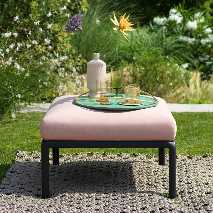 Komodo Pouf de Nardi dans le jardin