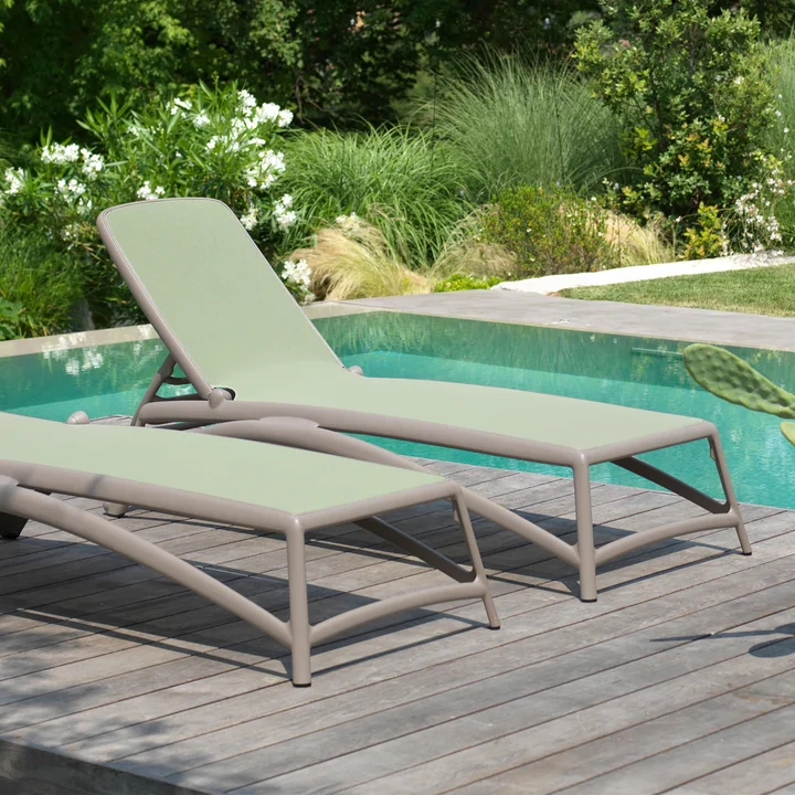 Atlantico Outdoor - Chaise Longue, tortora / agave de Nardi