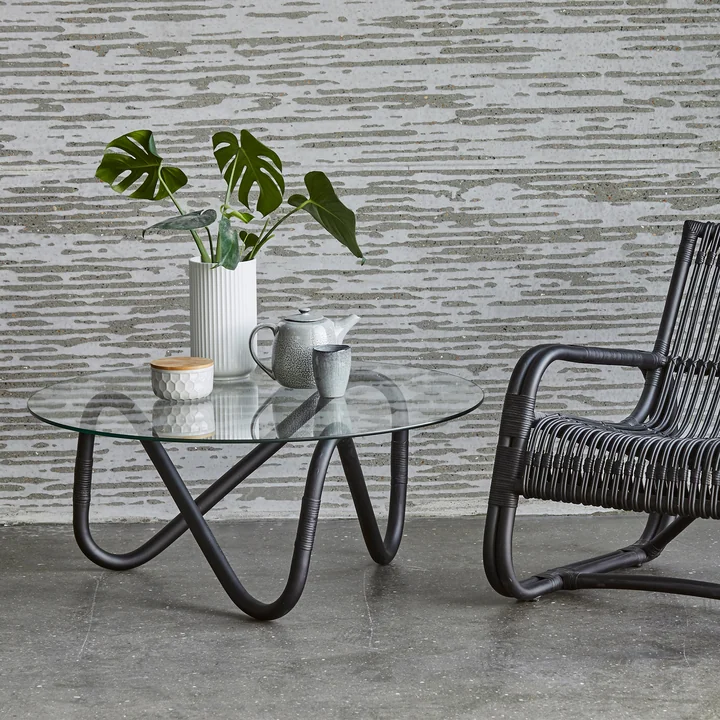 Wave table basse, noire de Cane-line