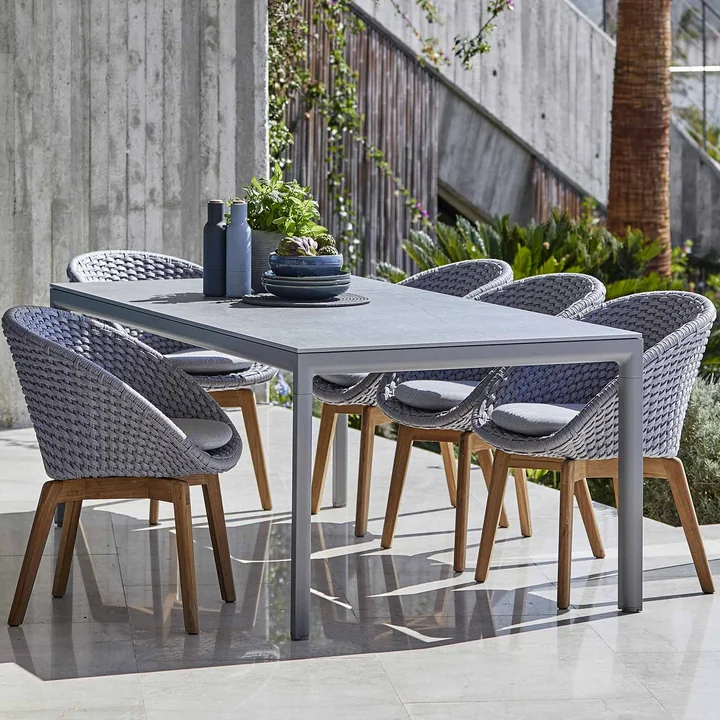 Peacock Fauteuil, teck / gris clair de Cane-line