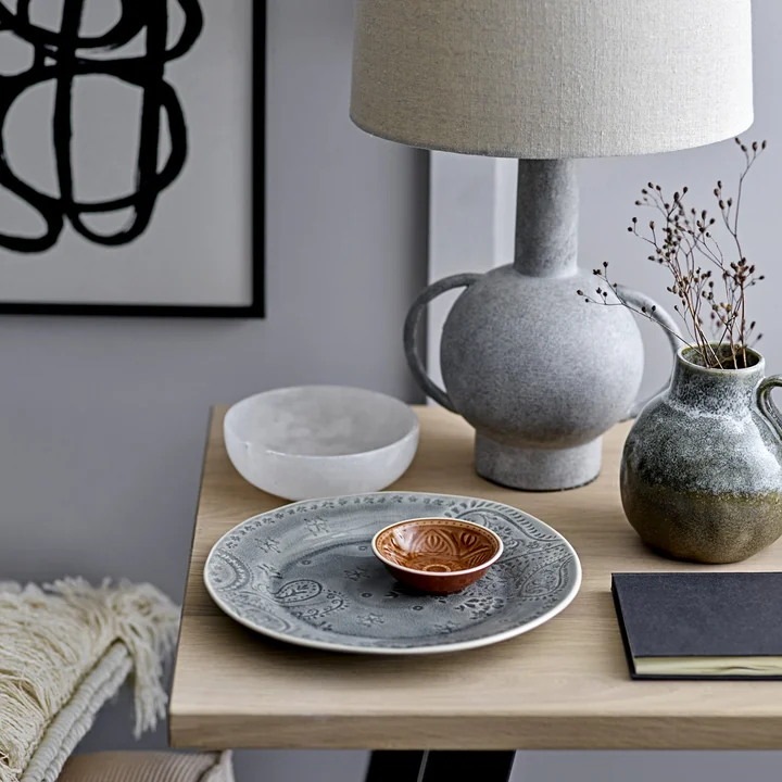 Lampe de table en terre cuite de Bloomingville