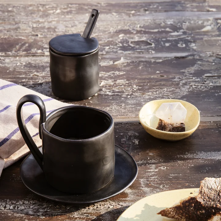 Flow Vaisselle de Ferm Living en noir