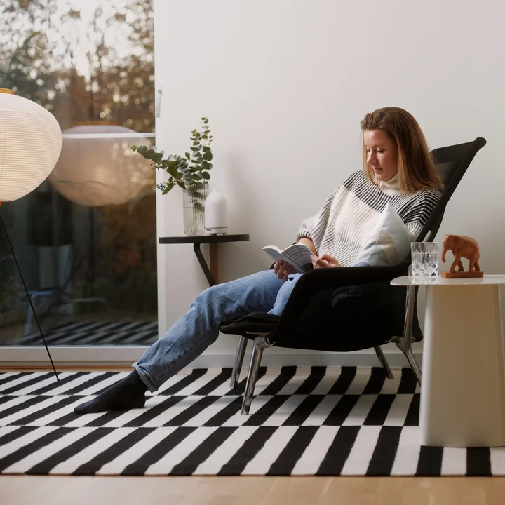 Vitra - Slow Chair & Ottoman, noir