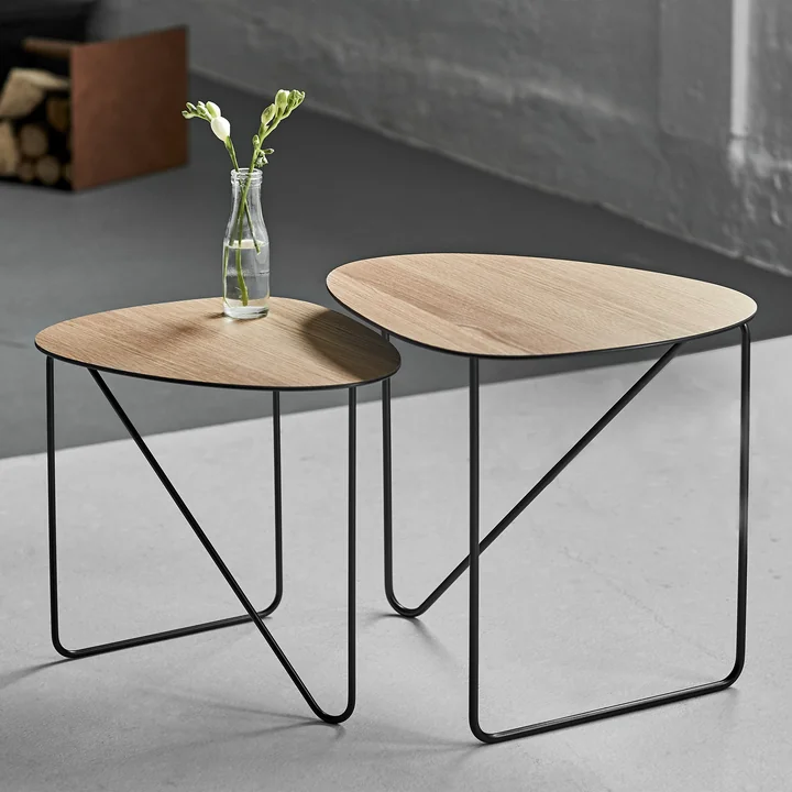 Curve Table d'appoint M, chêne / noir de Lind DNA