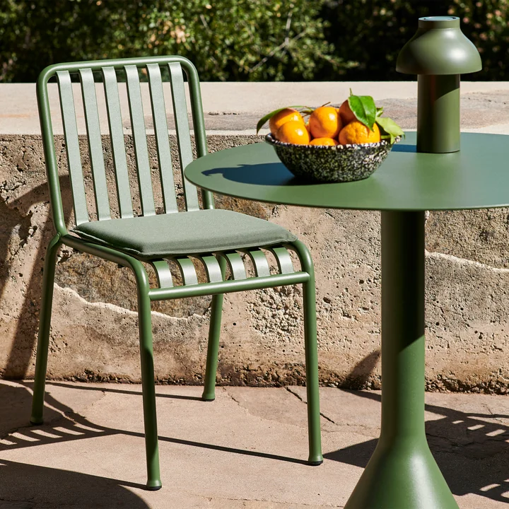 Palissade Chaise avec Palissade Seat Cushion pour chaise de HAY