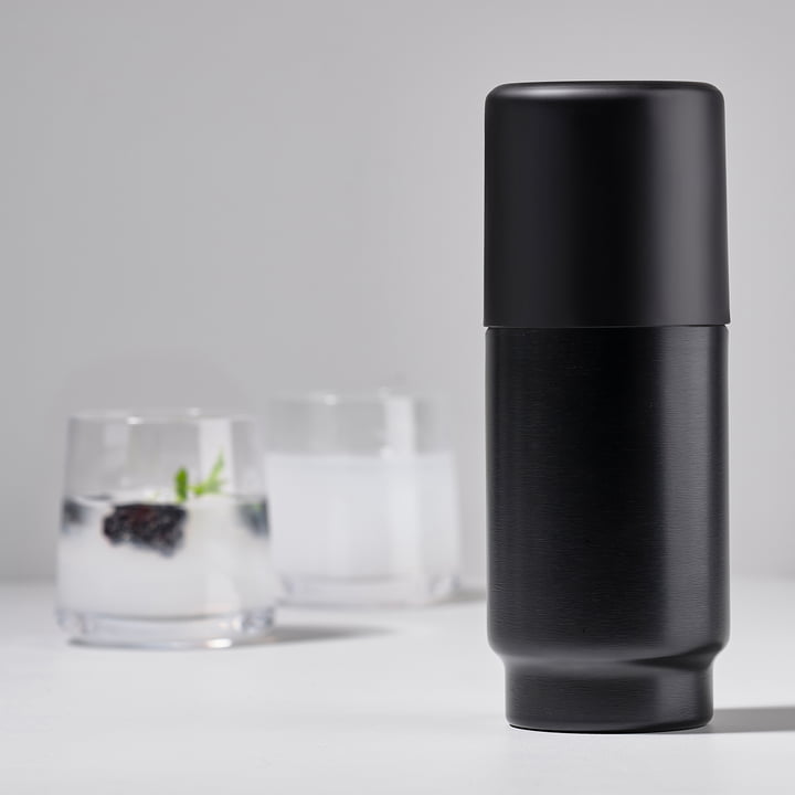 Rocks Shaker à cocktail 55 cl de Zone Denmark en noir mat