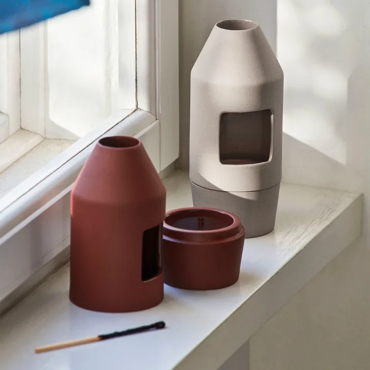 Chim Chim Diffuseur de parfum, Ø 6,5 x H 14,5 cm, dark terracotta et beige de HAY.