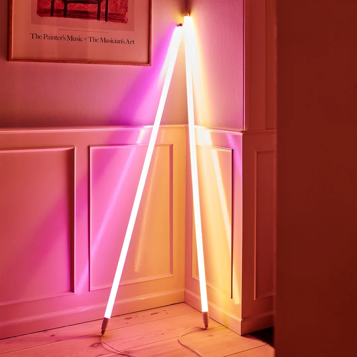 Bâton lumineux Neon LED de HAY.
