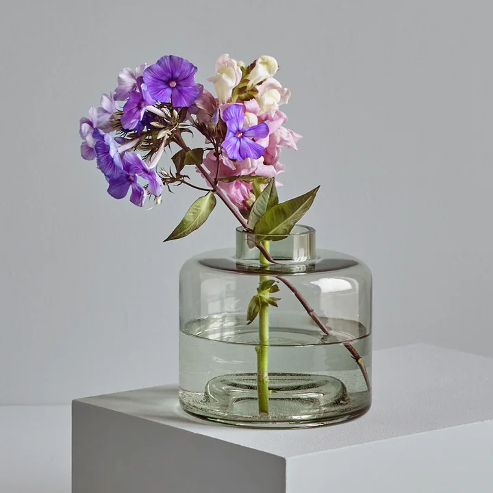 Stackable Vase de Collection avec bouquet de fleurs