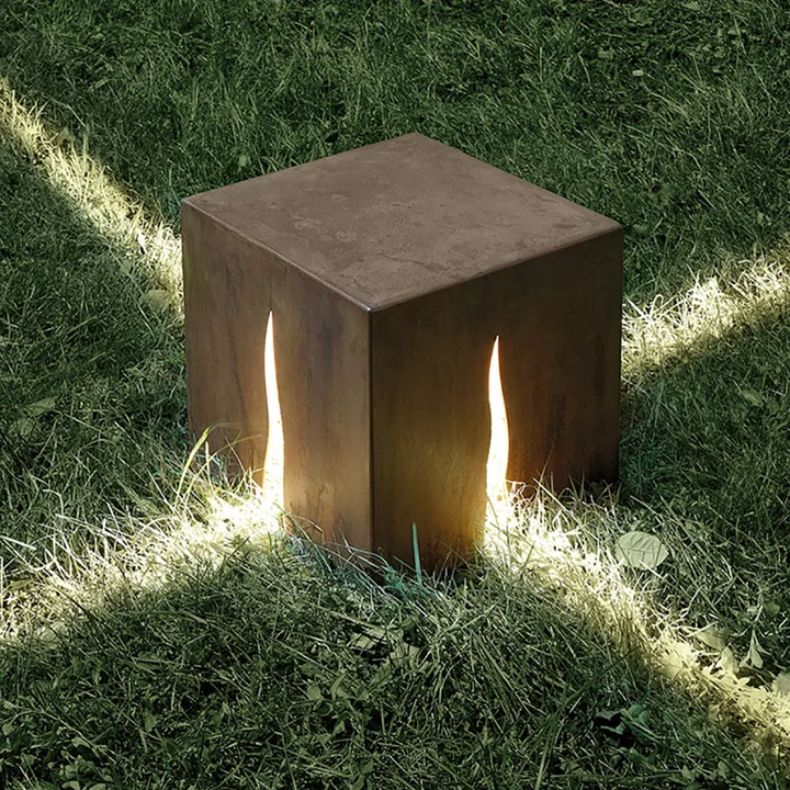 Lampadaire d'extérieur Granito H 30 cm, rouille - Artemide