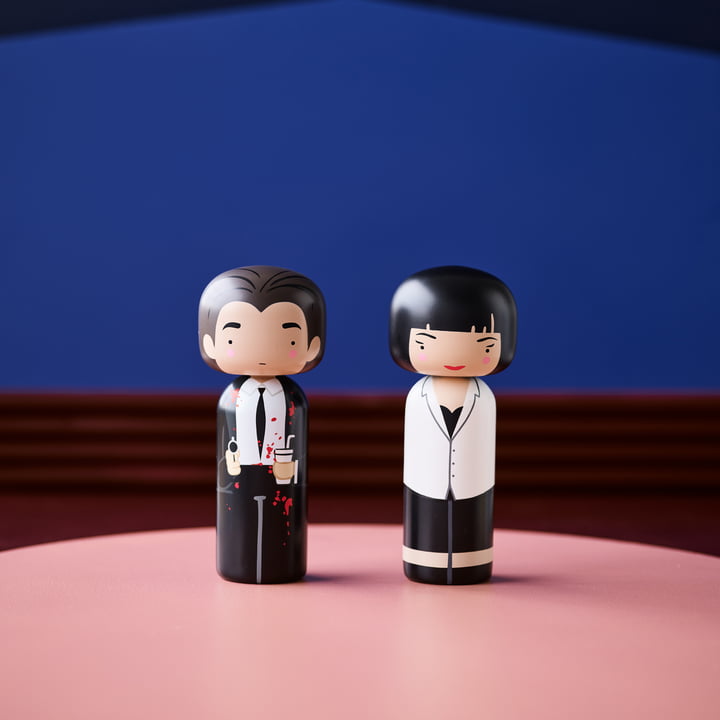 Mia Wallace et Vincent Vega en tant que Sketch Inc. Figurines en bois de Lucie Kaas