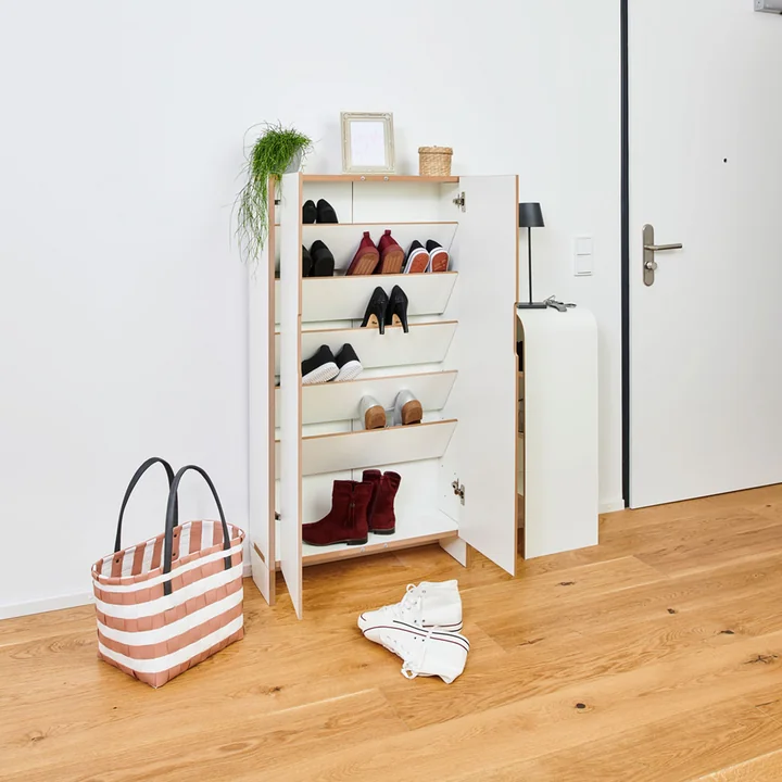 flachmann Armoire à chaussures avec sa version compacte dans le couloir