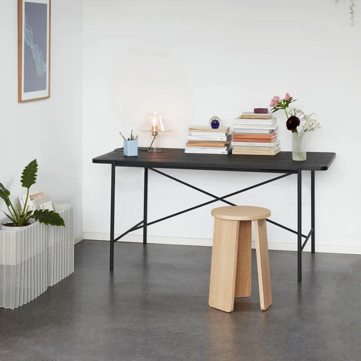 Atmosphère de bureau épurée avec Hübsch Interior