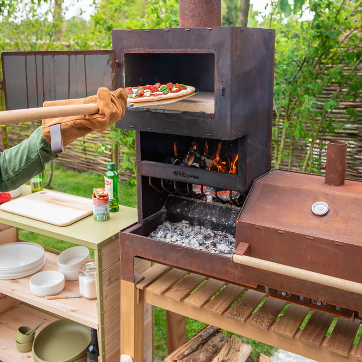 Weltevree La pierre à pizza du four en acier XL de Outdoor en service