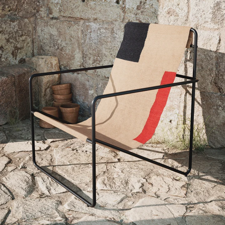 Le Desert Lounge Chair de Ferm Living au look moderniste